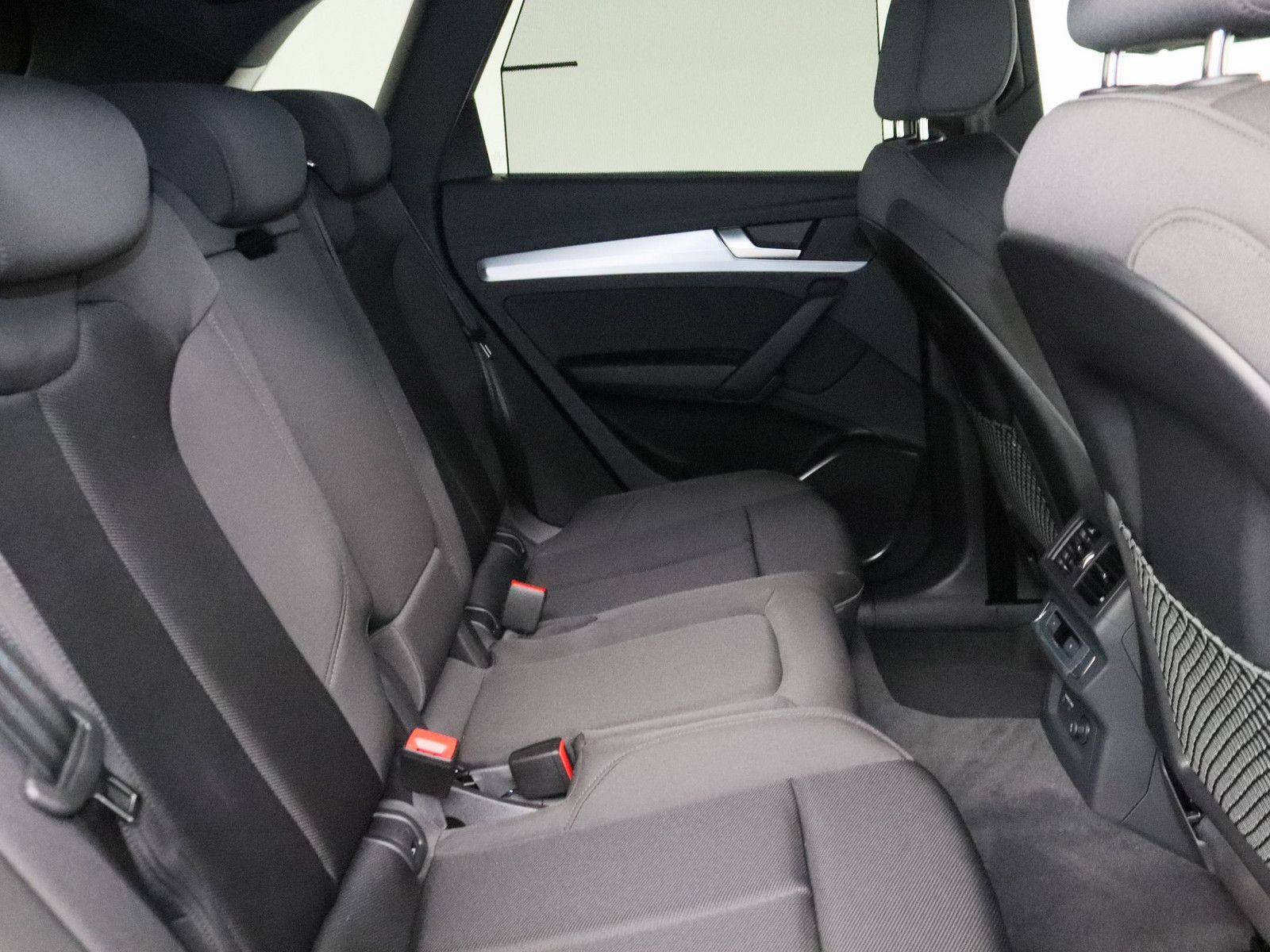 Audi Q5 40 TDI quattro S line AHK MATRIX-LED ACC SHZ