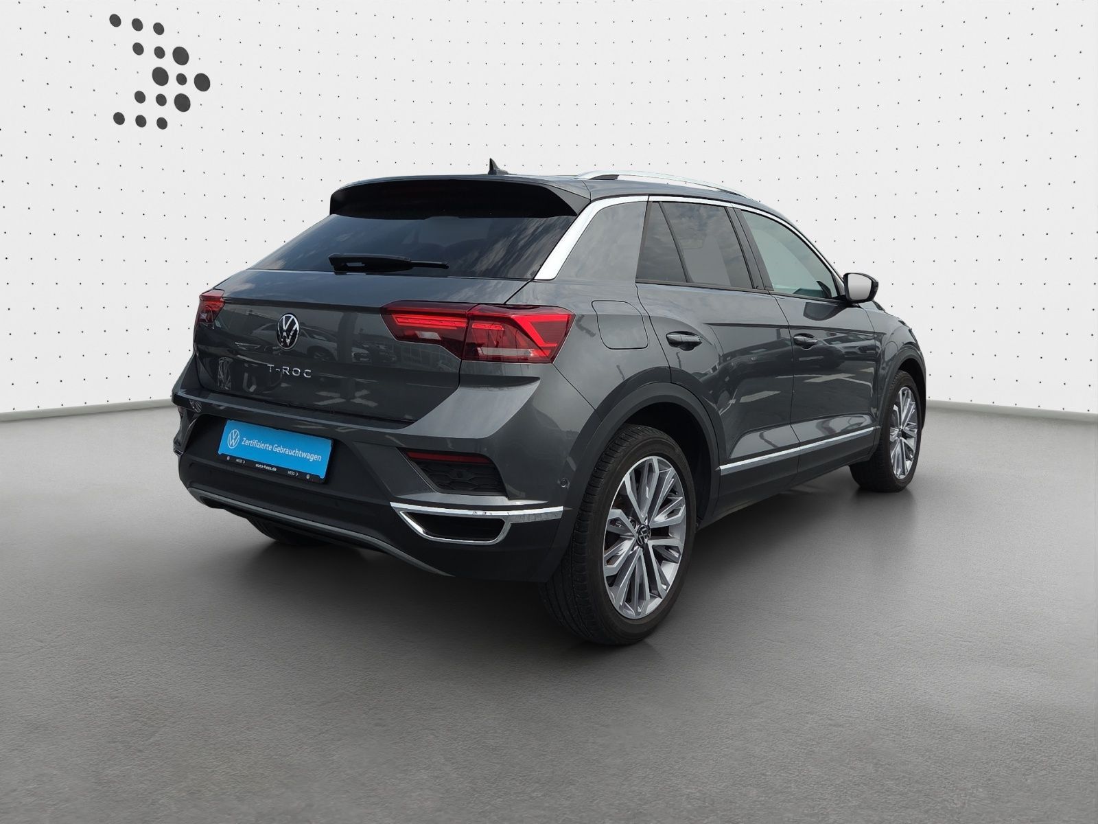 Volkswagen T-Roc 1.5 TSI DSG SPORT - Samsaru's Car Outlet