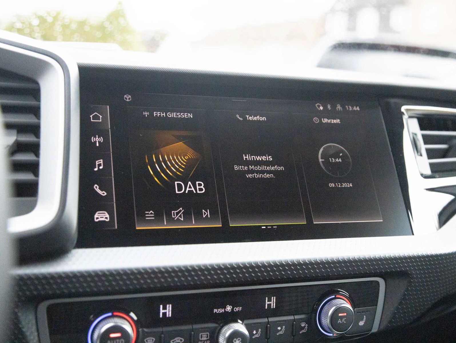 Audi A1 allstreet 30TFSI Stronic Sitzhzg GRA EPH DAB