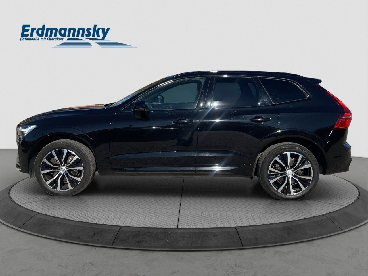 Volvo XC60 B5 Ultimate Dark AWD/AHK/Pano/Standhz/20Zo