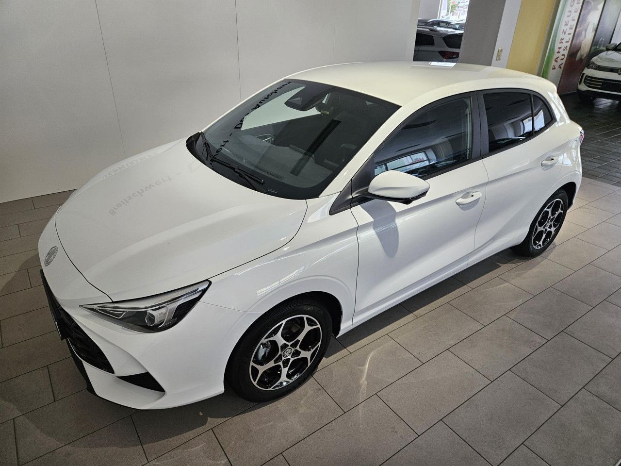 MG3 1.5 Hybrid+ Luxury Bluetooth Navi LED Klima