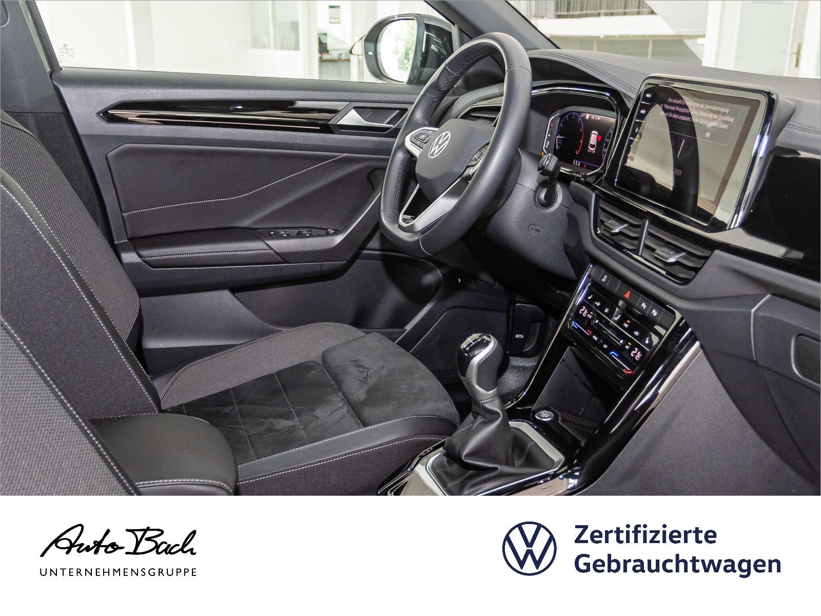 Volkswagen T-Roc 1.0 TSI Style - Samsaru's Car Outlet