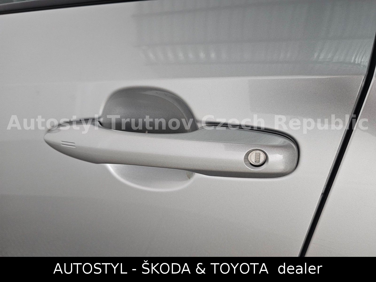 Toyota 2.0HEV 197k TS STYLE