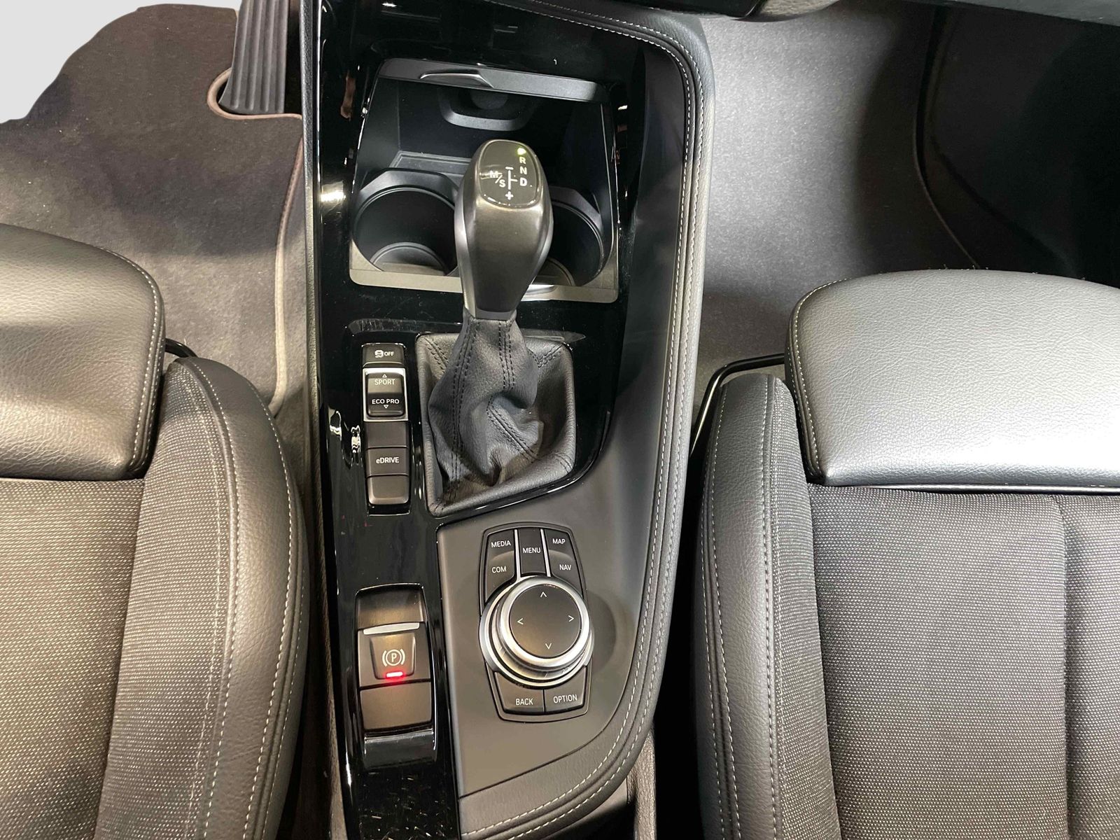 BMW X1 xDrive25e Sport Line - Samsaru's Car Outlet