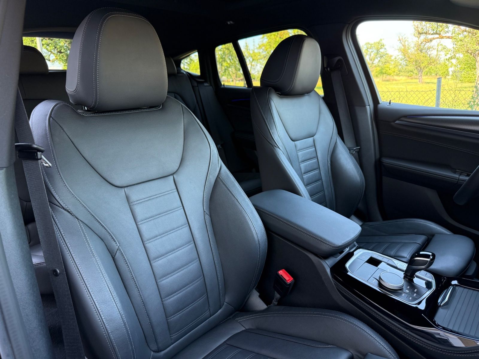 BMW X4 xDrive 30 d M Sport Laser HeadUp Pano AHK 21"