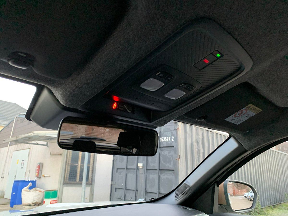 Dacia Duster EXTREME HYBRID 140 - Samsaru's Car Outlet
