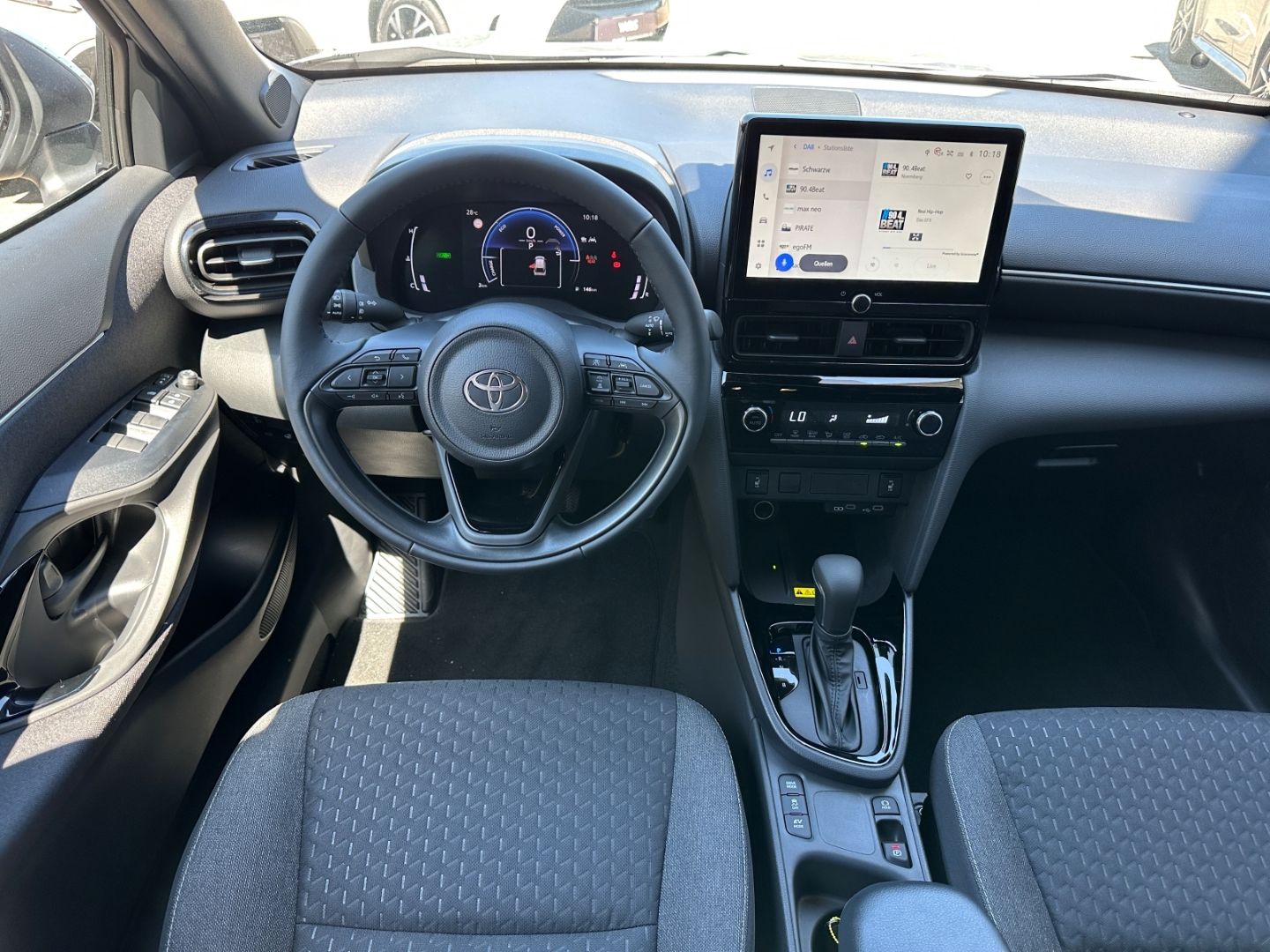 Toyota Yaris Cross 1,5 l 4x2 Hybrid Teamplayer*Safety,-