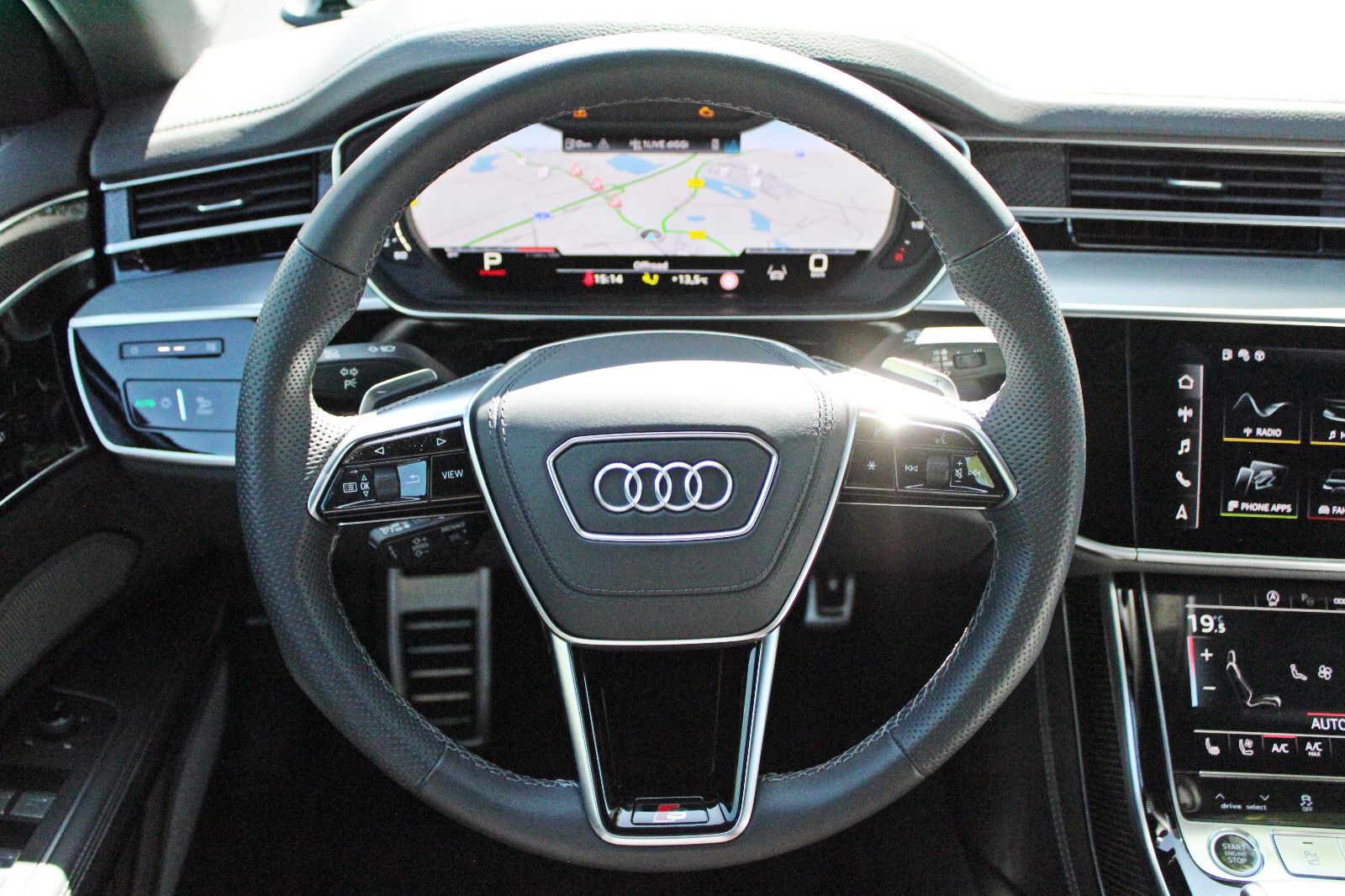 Audi A8 60TFSI quattro S LINE BLACK - Samsaru's Car Outlet