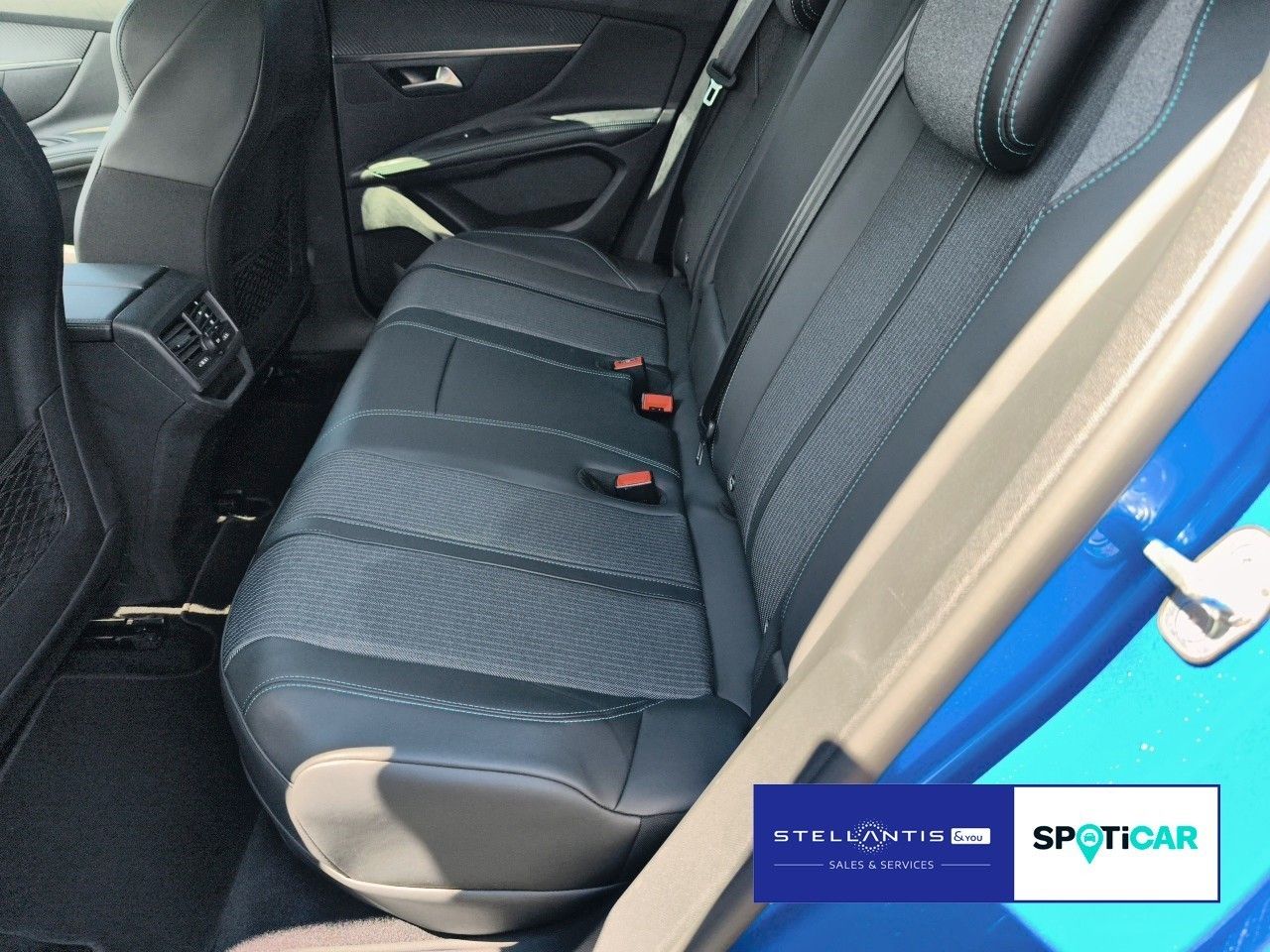 Peugeot 3008 Allure Hybrid 225 SHZ RFK Navi Mirror