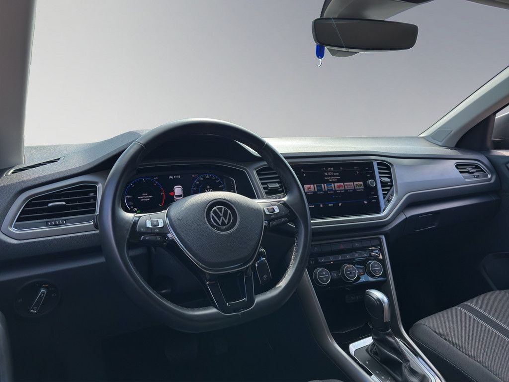 Volkswagen T-Roc 2.0 TDI Style - Samsaru's Car Outlet
