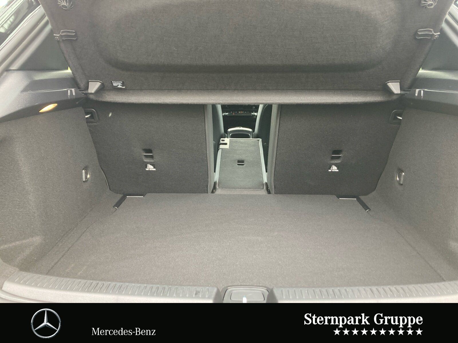 Mercedes-Benz A 180 Progressive - Samsaru's Car Outlet