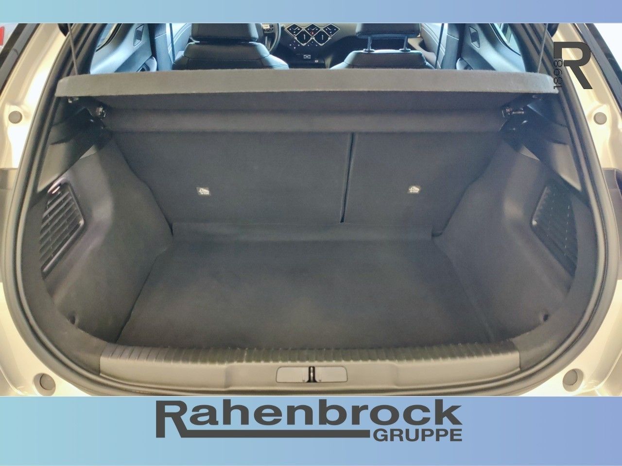 DS Automobiles DS3 3 Opera 1.2 PureTech 130PS Drive-Assist