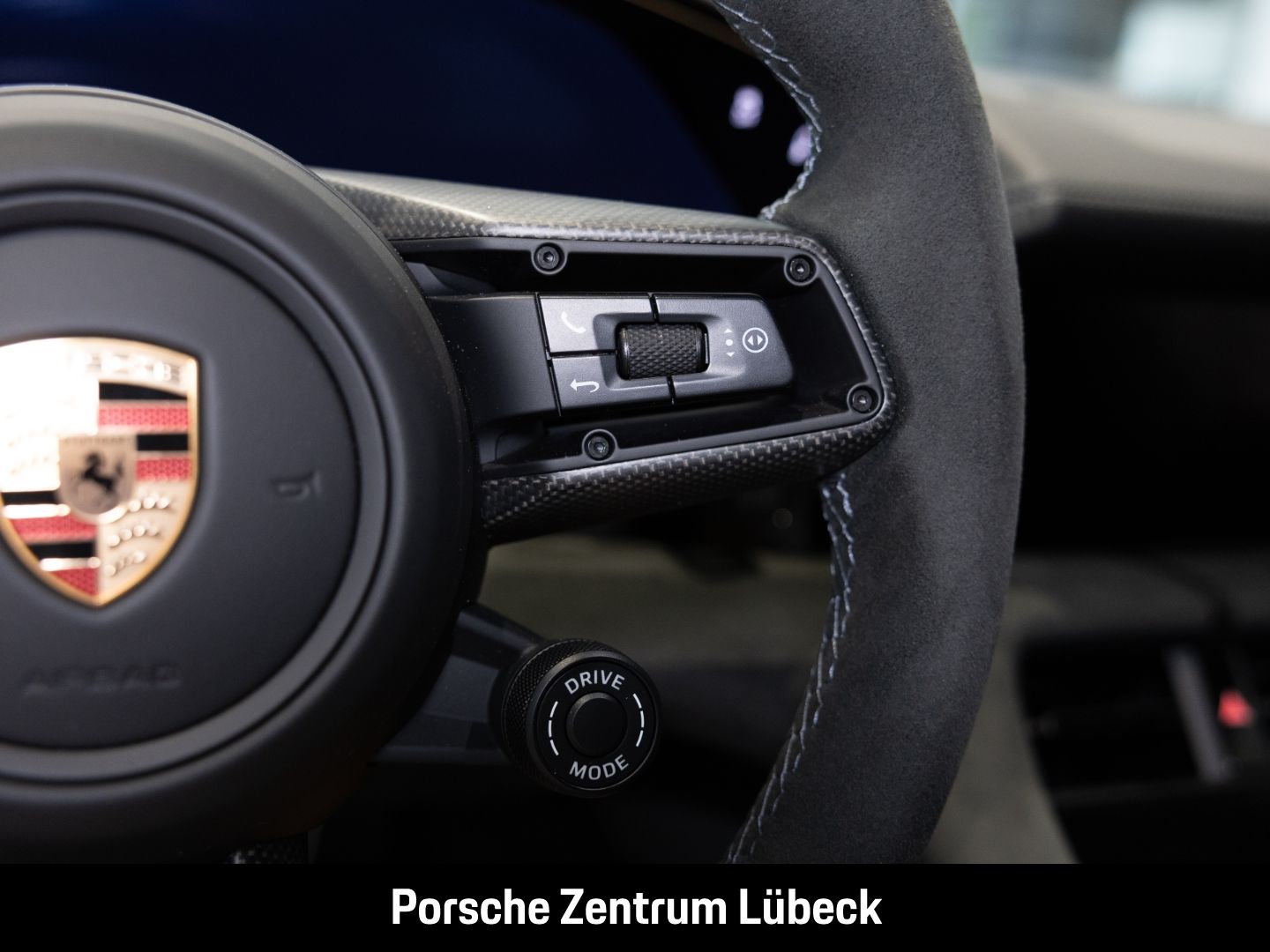 Porsche Taycan GTS InnoDrive HUD Soft-Close LED-Matrix