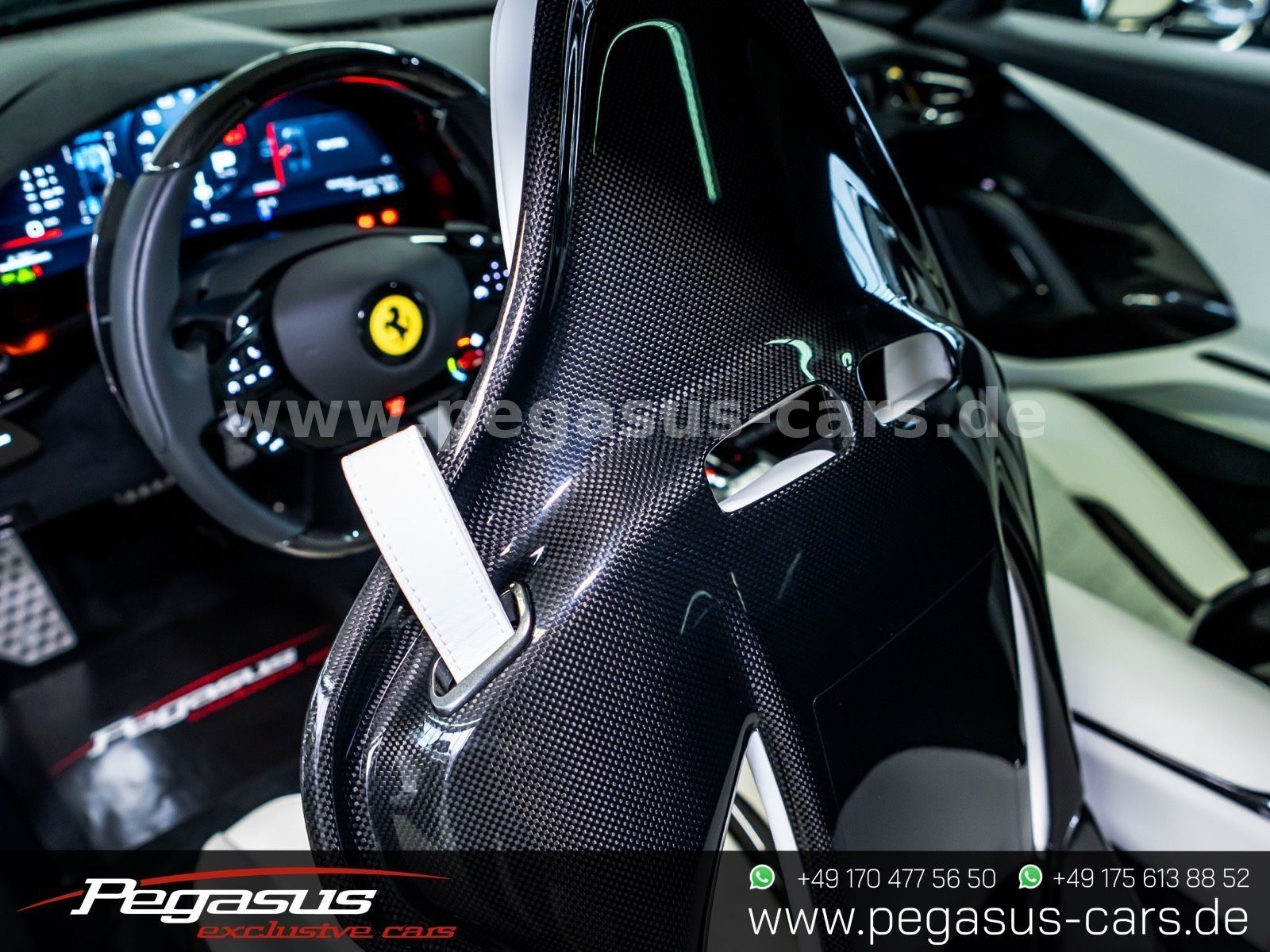 Ferrari 12 Cilindri CARBON*KAMERA*LIFT*PANORAMA*