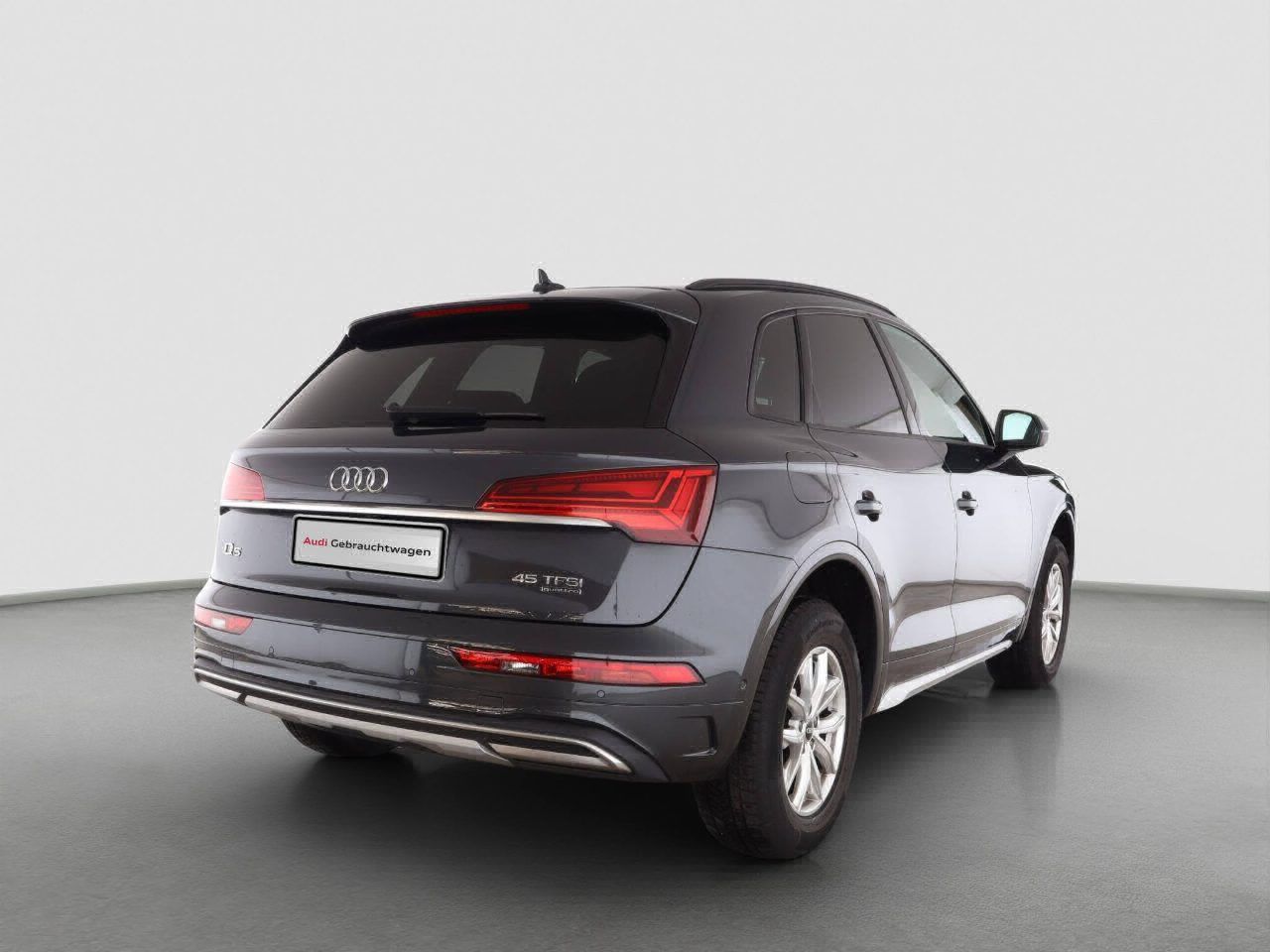 Audi Q5 45 TFSI quattro advanced - Samsaru's Car Outlet