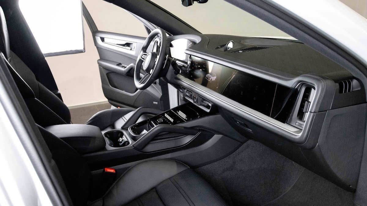 Porsche Cayenne Coupe E-Hybrid 470HP Pass.Display Panora