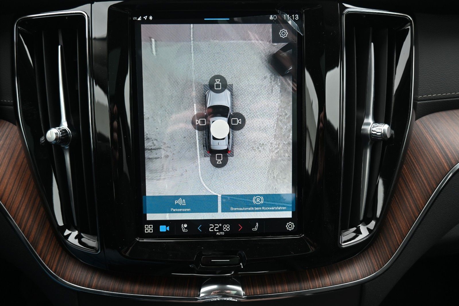 Volvo XC60 T8 RC AWD Ultra Dark*LUFT*360*ACC*AHK