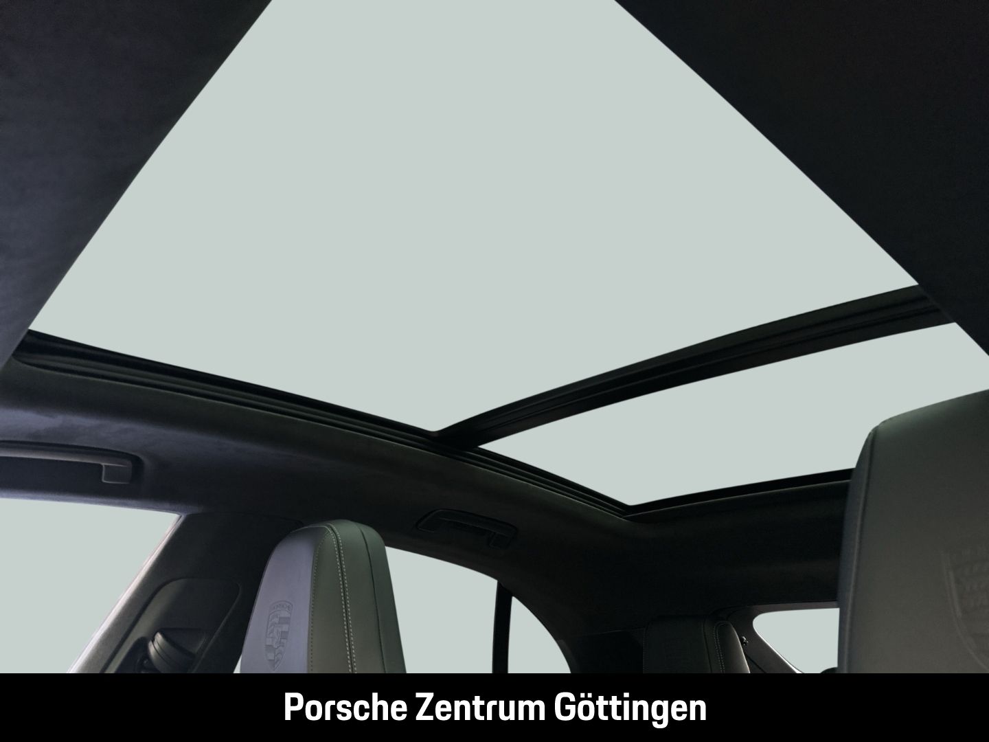 Porsche Macan Turbo Burmester HA-Lenkung InnoDrive LED