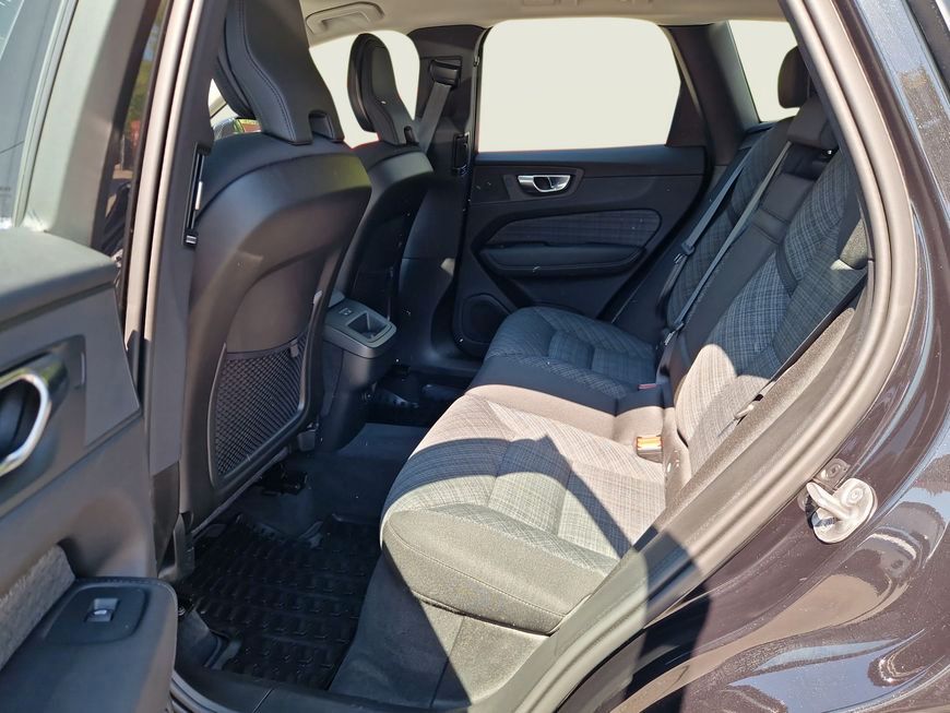 Volvo XC60 B5 B AWD Core