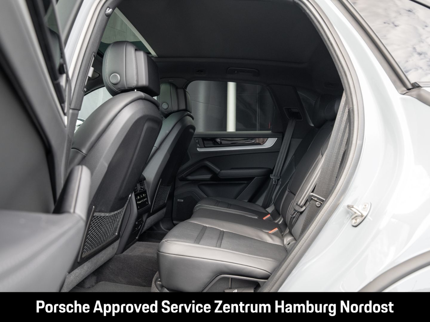 Porsche Cayenne Pano PASM Sportabgas. BOSE HD-Matrix-LED