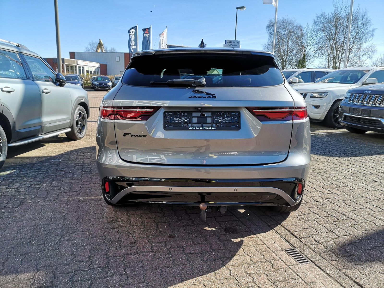 Jaguar F-Pace R-Dynamic S AWD*1 Hand*S-Heft*Leder*2.400