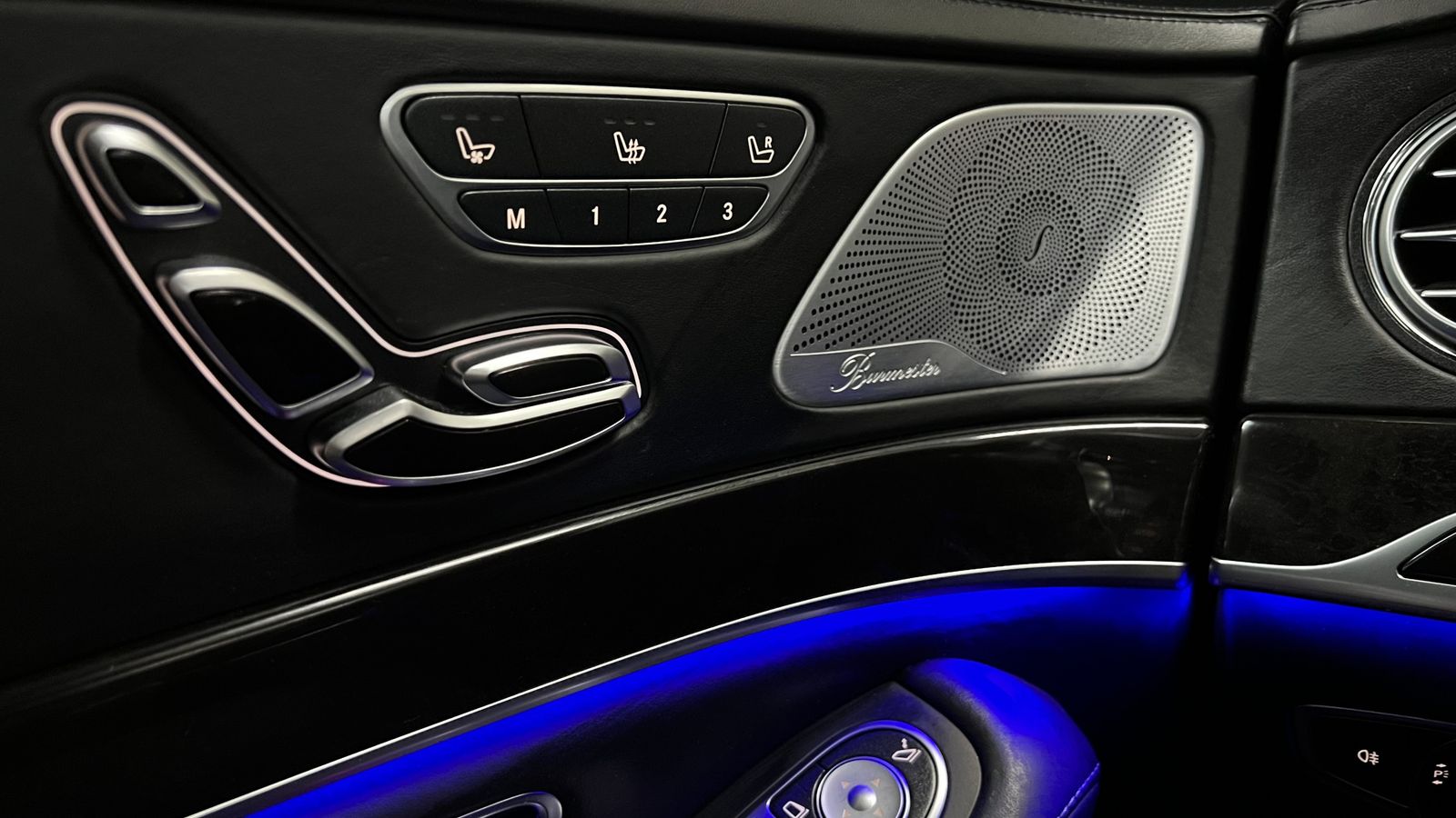 Mercedes-Benz S 400 d 4Matic AMG - Samsaru's Car Outlet