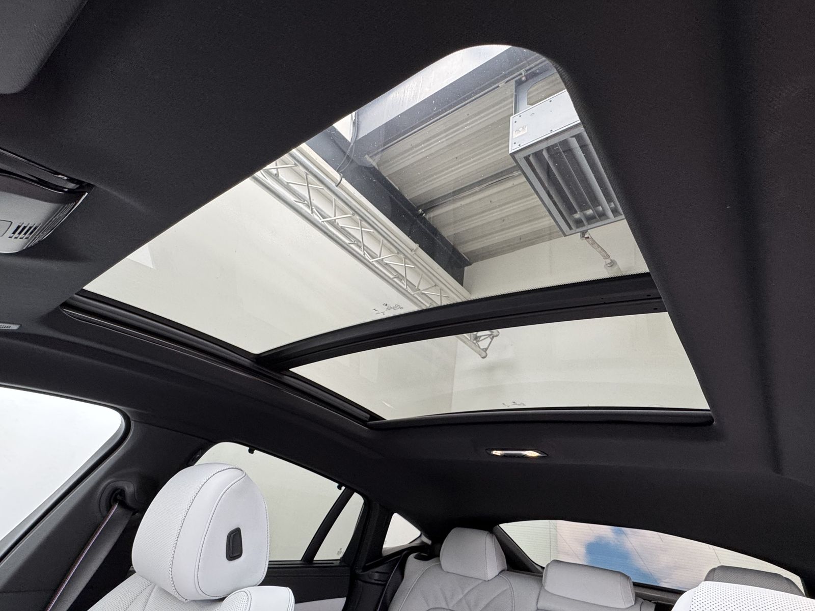 BMW X6 xDrive30d M Sport Pro - Samsaru's Car Outlet