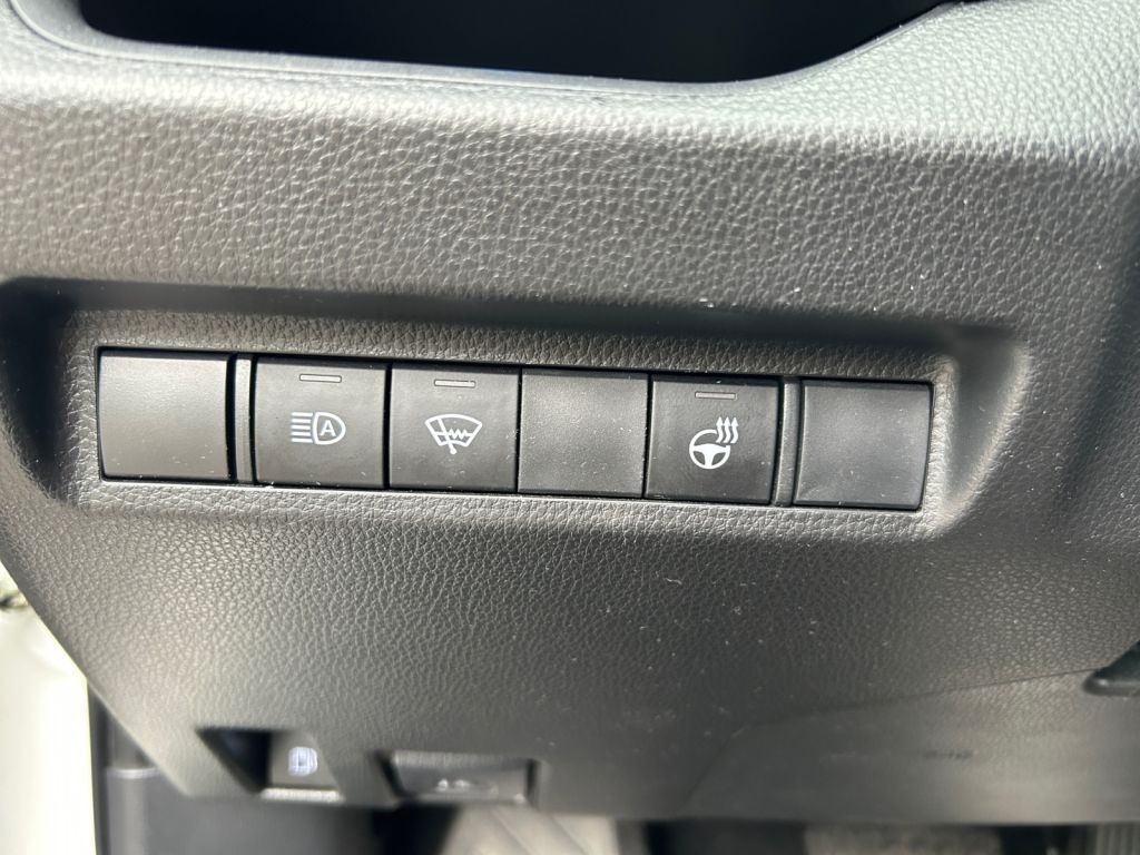 Toyota RAV 4 Plug-in Hybrid - Samsaru's Car Outlet