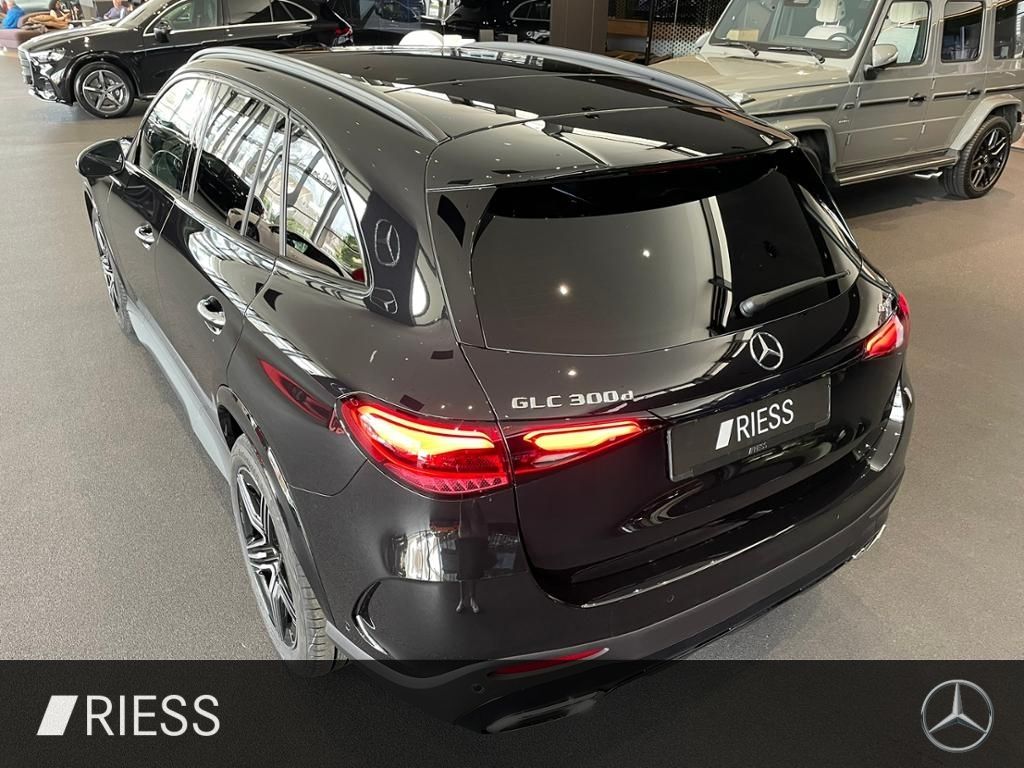 Mercedes-Benz GLC 300 d 4M AMG+PANO+STDHZG+HUD+DISTR+AHK+KEYL+