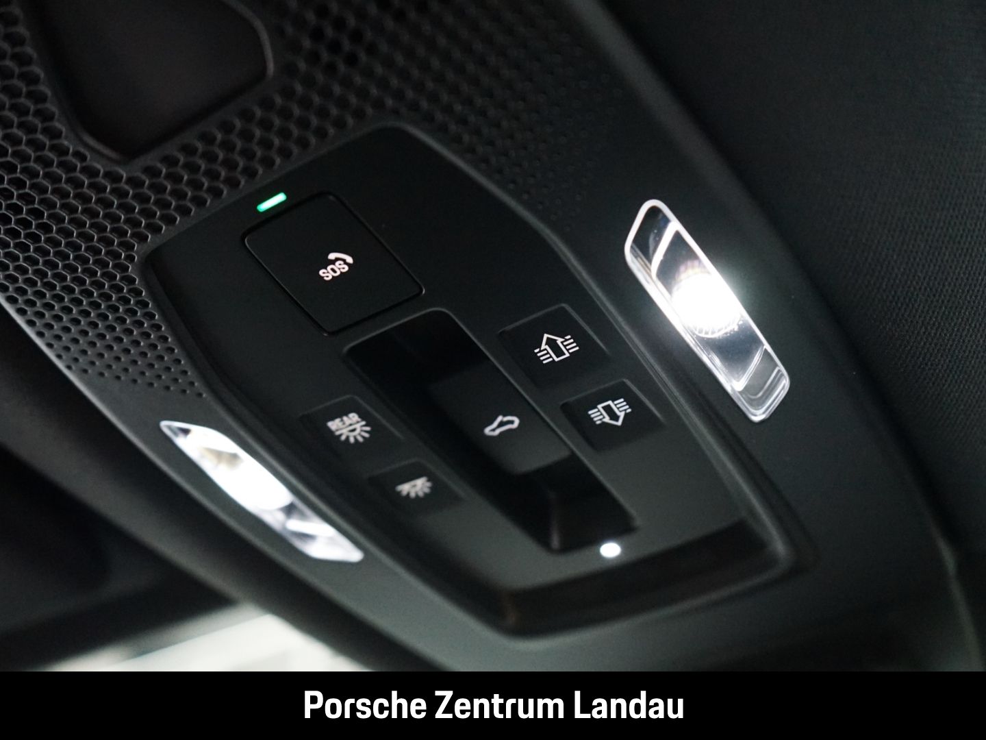 Porsche Cayenne E-Hybrid Burmester InnoDrive Head-Up
