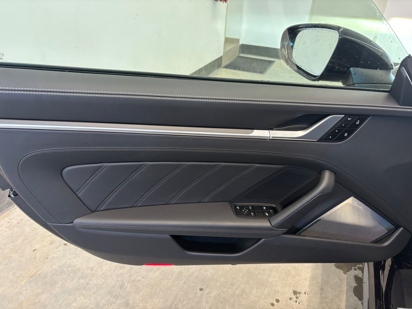 Porsche 992 (911) TURBO S COUPE*Lift*SportAbgas*Bumester