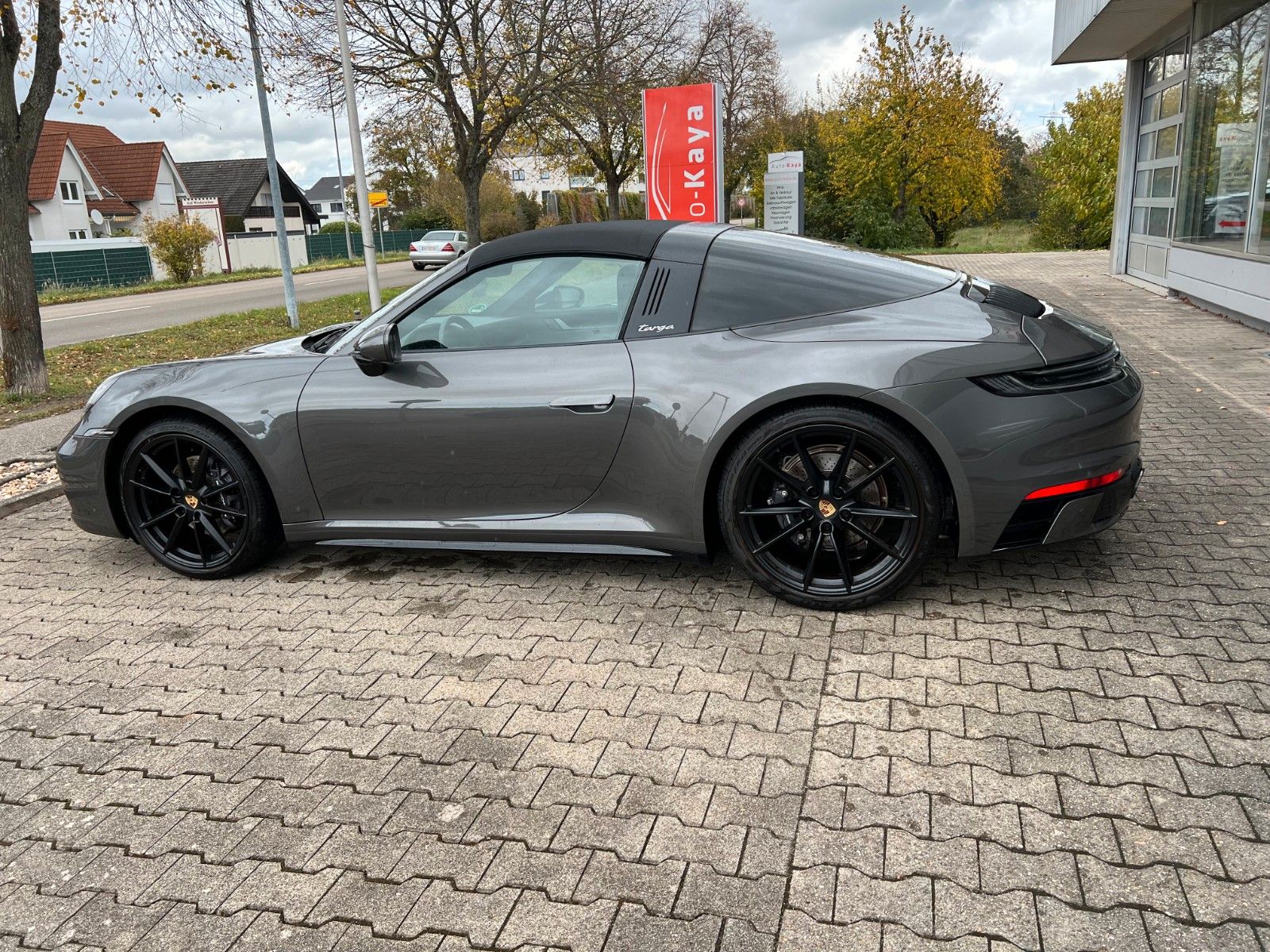 Porsche 911 Targa 4 *Sport-Design-Pkt*/MATRIX/360°/VOLL