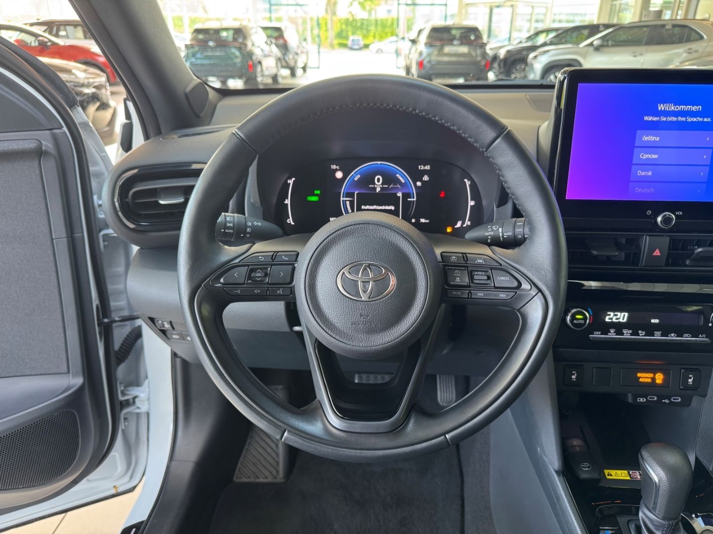 Toyota Yaris Cross Hybrid Team DK Sitzheizung Lenkradhe