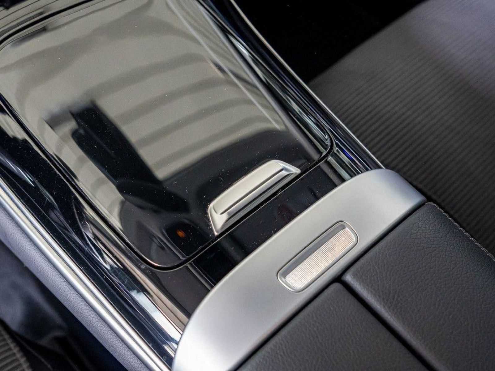 Mercedes-Benz GLC 200 4M Avantgarde Advanced Plus - Samsaru's Car Outlet