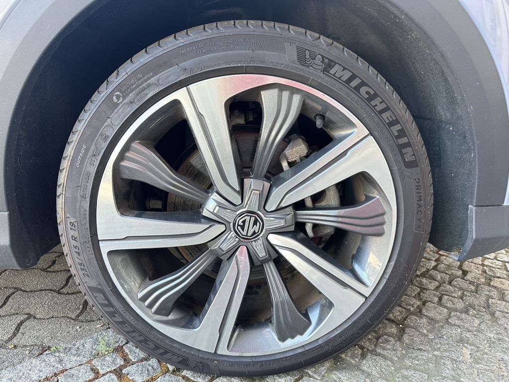 MG Marvel R PERFORMANCE*BOSE*PANO*360°*BEL-SITZE*