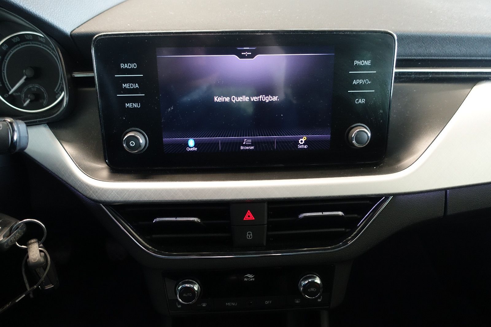 Skoda Kamiq 1.0 TSI Tour - Samsaru's Car Outlet