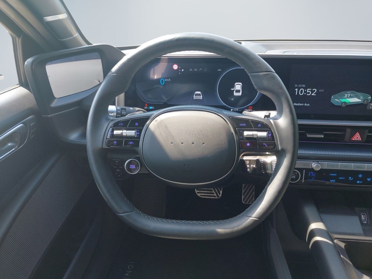 Hyundai IONIQ 6 Uniq DIGIT HUD Navi Digitales Cockpit Me