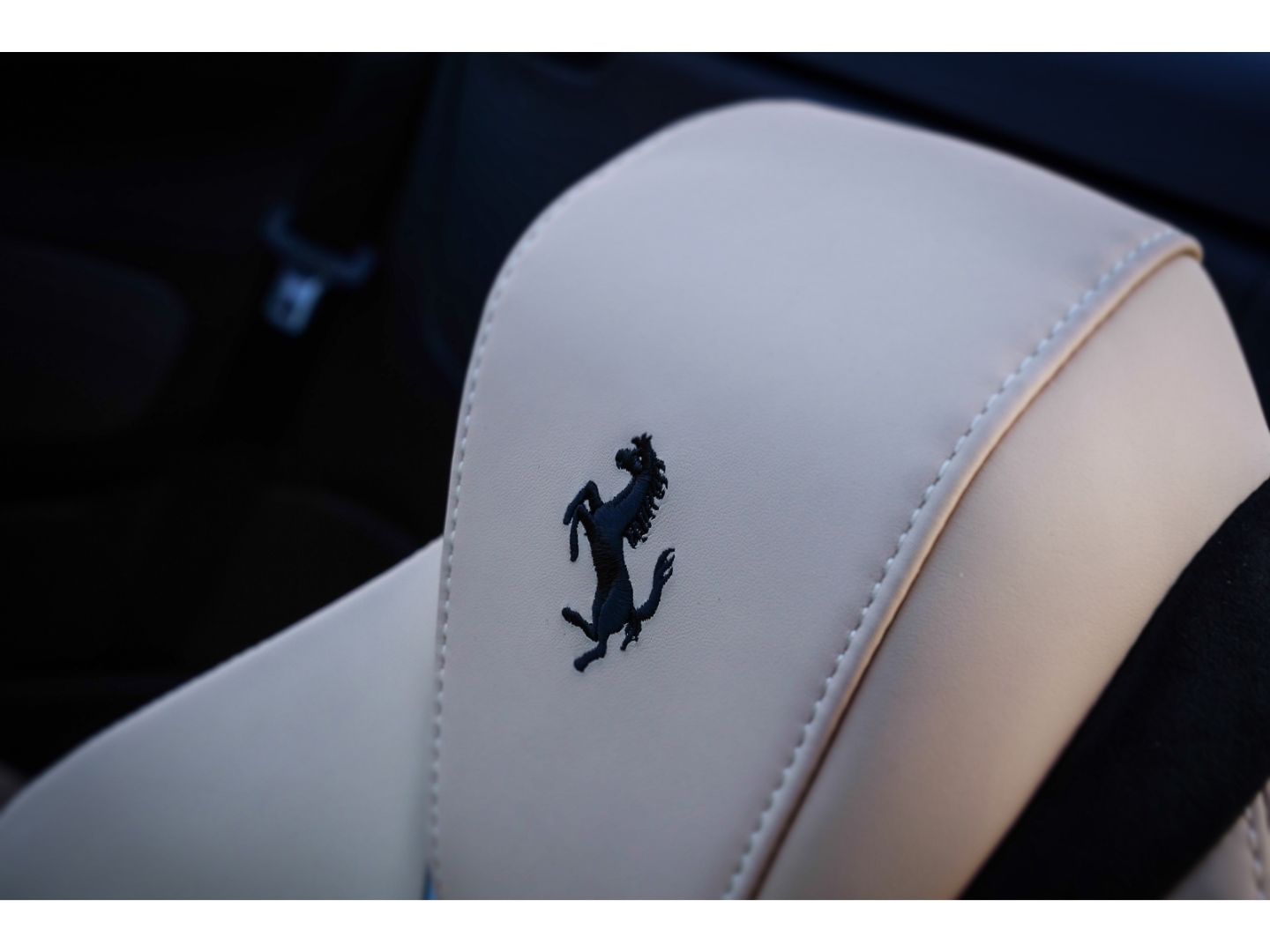 Ferrari Roma Spider - Samsaru's Car Outlet