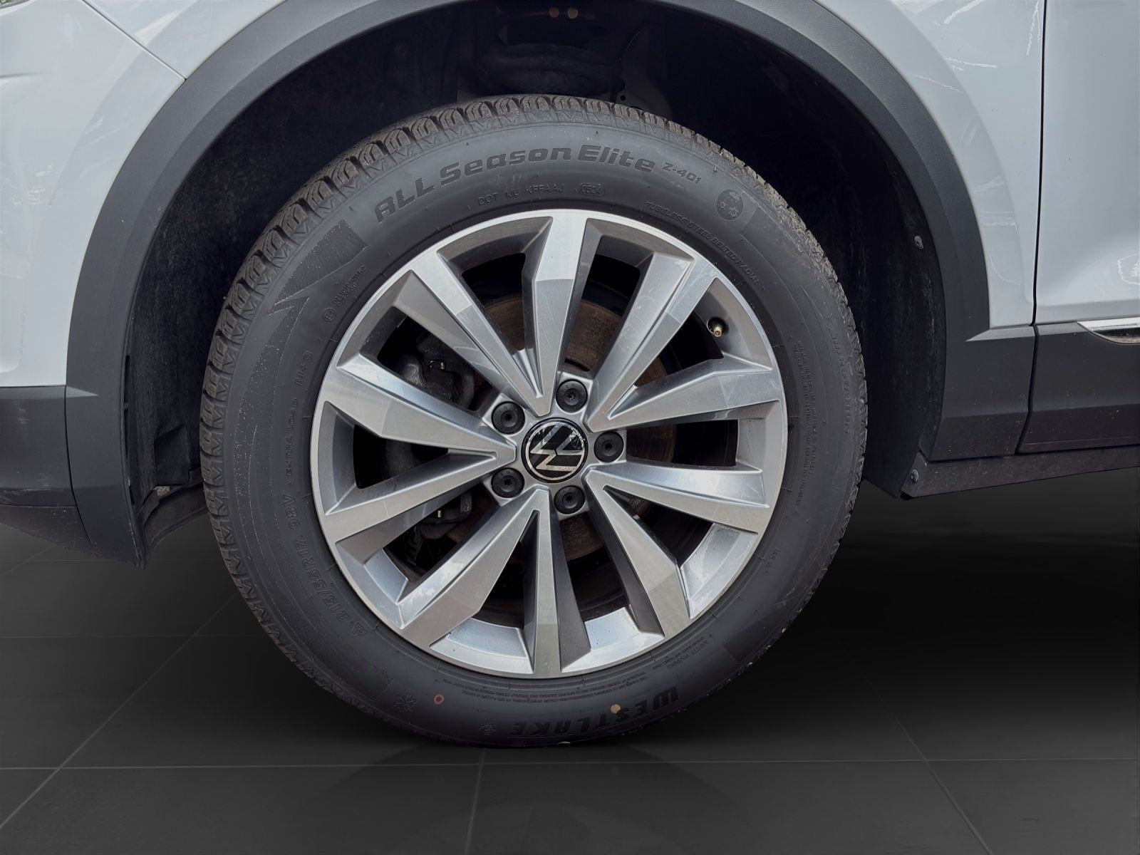 Volkswagen T-Roc 1.5 TSI DSG STYLE - Samsaru's Car Outlet