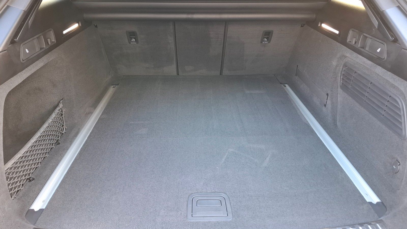 Audi RS 6 Avant 4.0 TFSI quattro performance AHK