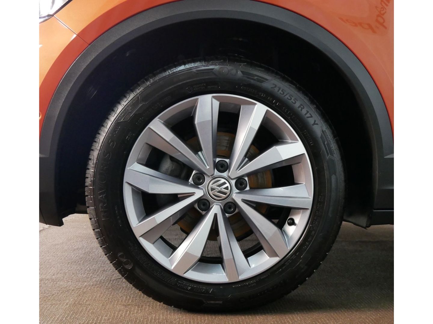 Volkswagen T-Roc Style TSI - Samsaru's Car Outlet