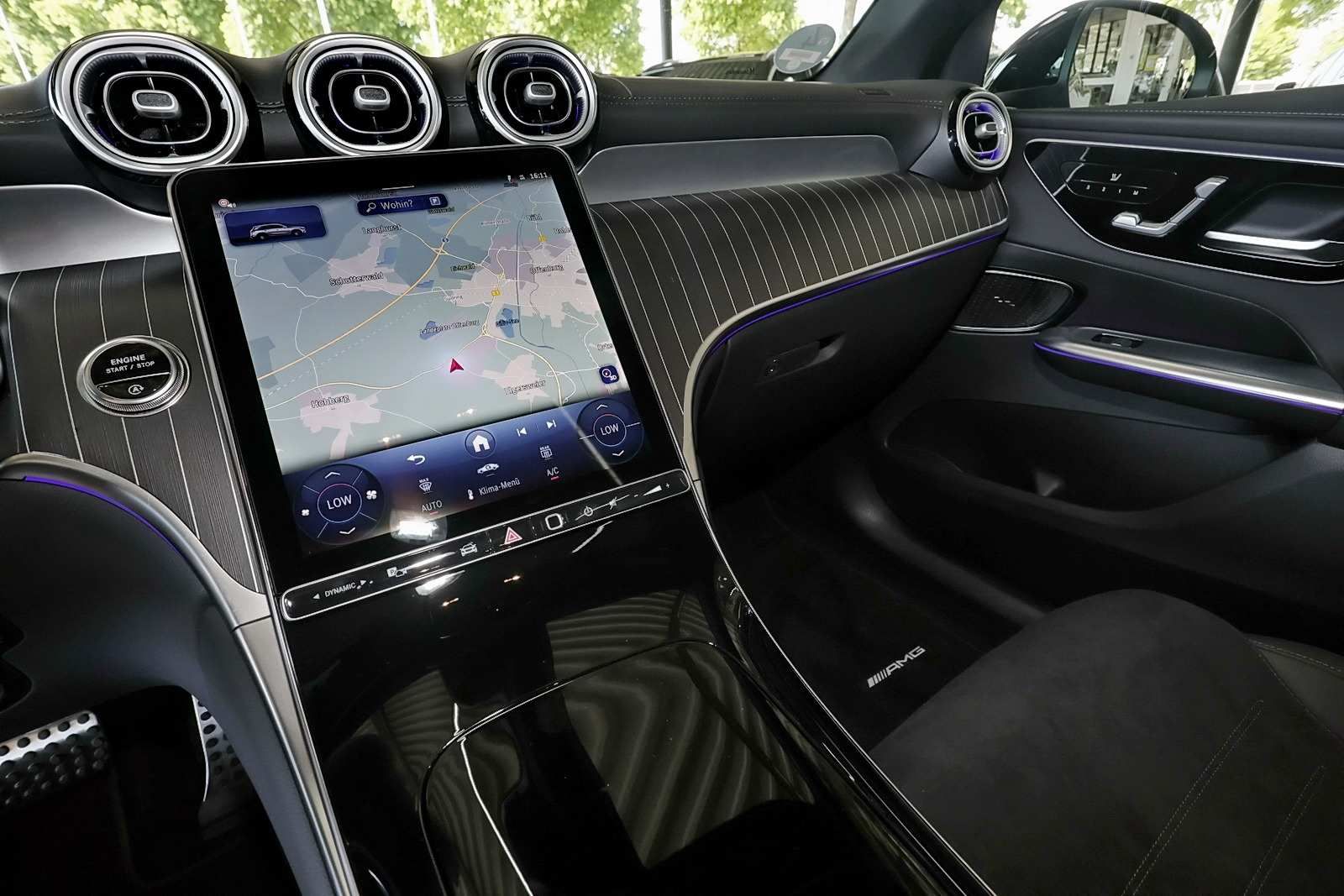 Mercedes-Benz GLC 220 d 4M AMG 360°+DIG-LED+Pano+AHK+Distronic