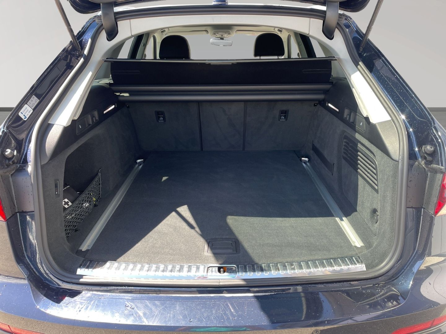 Audi A6 Avant 40 TDI S-Line qu Matrix B&O HuD Kamera