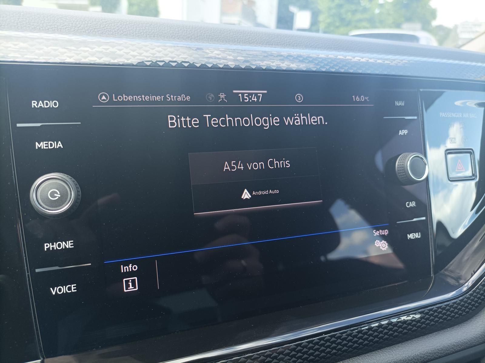 Volkswagen Taigo 1.0 TSI Life - Samsaru's Car Outlet