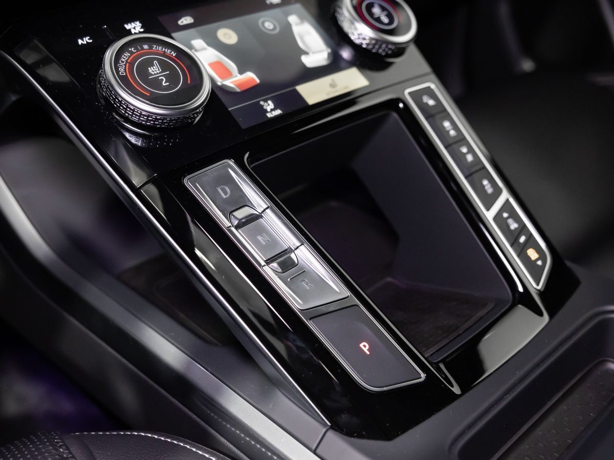 Jaguar I-PACE R-Dynamic SE EV400 | HuD | Sportsitze