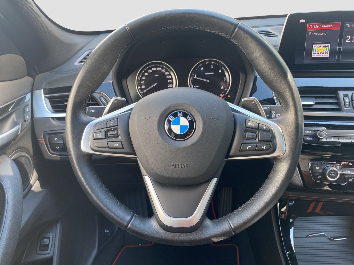 BMW X1 xDrive20d Sport Line - Samsaru's Car Outlet