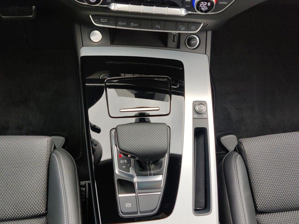 Audi Q5 40 TDI quattro S tronic S line AHK*MATRIX*ACC