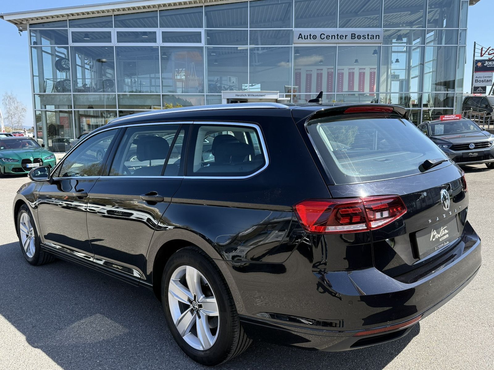 Volkswagen Passat 2.0 TDI BUSINESS - Samsaru's Car Outlet