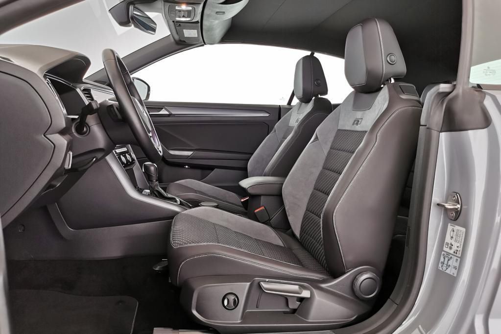 Volkswagen T-Roc R-Line 1.5 TSI DSG - Samsaru's Car Outlet