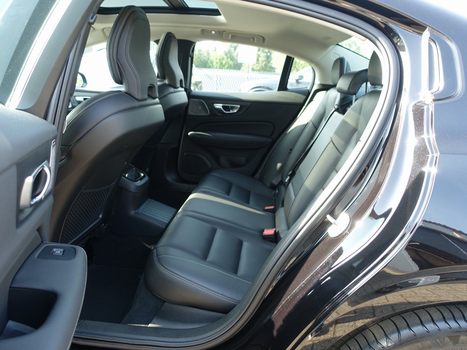 Volvo S60 Recharge Ultimate T8 AWD/360°/B&W/Massage